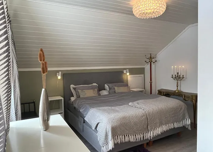 Med Panoramautsikt, Stor Uteplass Og 100 M Fra Badestrand * Bergen