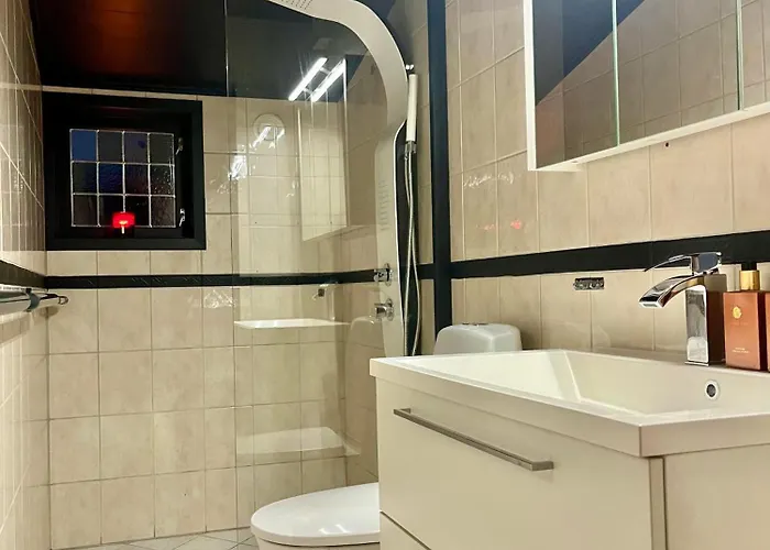 Med Panoramautsikt, Stor Uteplass Og 100 M Fra Badestrand Villa *