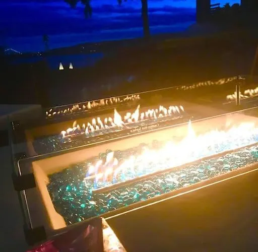 Villa Med Panoramautsikt, Stor Uteplass Og 100 M Fra Badestrand