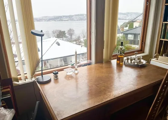 Med Panoramautsikt, Stor Uteplass Og 100 M Fra Badestrand Villa Bergen