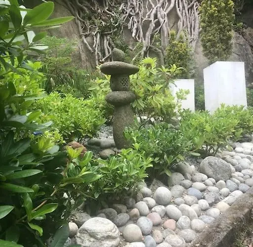 Вилла Med Panoramautsikt, Stor Uteplass Og 100 M Fra Badestrand