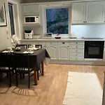 Med Panoramautsikt, Stor Uteplass Og 100 M Fra Badestrand וילה